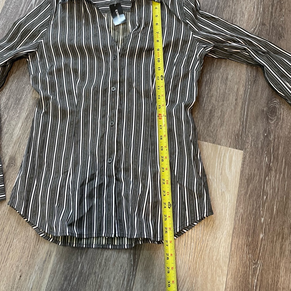 Express Design Studio Button Up Blouse large Stri… - image 9